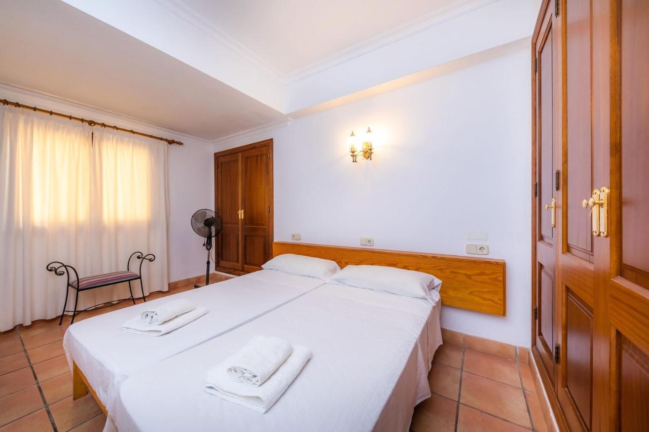 Dofi Villa Cala Millor  Kültér fotó